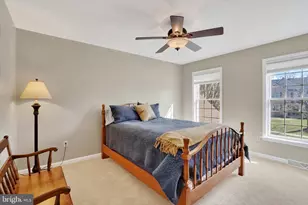 2727 Woodspring Dr, York, PA 17402 - Photo 29