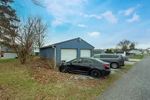 306 W Elm Ave, Hanover, PA 17331 - Photo 37