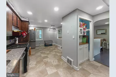 306 W Elm Avenue, Hanover, PA 17331 - Photo 11