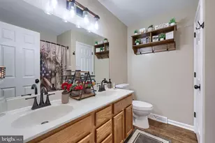 2552 Manor Rd, York, PA 17408 - Photo 15