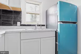 393 S Albemarle St, York, PA 17403 - Photo 9