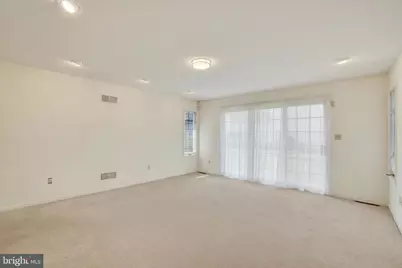 2729 Sparrow Drive, York, PA 17408 - Photo 9