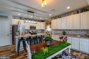 608 Misty Hill Dr, Delta, PA 17314 - Photo 9