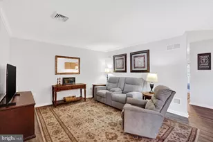 8 Hagarman Dr, York, PA 17408 - Photo 3