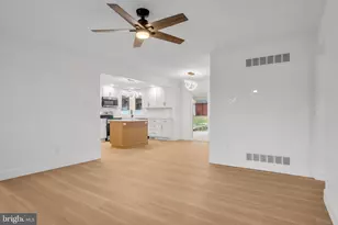 7 Crescent Dr, New Cumberland, PA 17070 - Photo 11