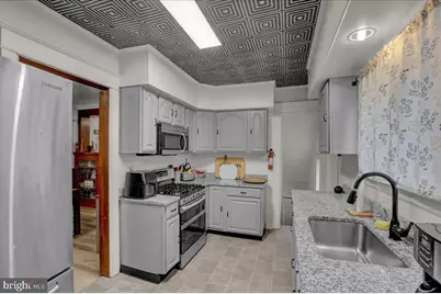 939 Wayne Avenue, York, PA 17403 - Photo 7