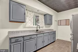 939 Wayne Ave, York, PA 17403 - Photo 13