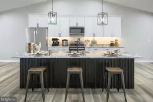 15898 McDowell Farm Ln, Stewartstown, PA 17363 - Photo 11