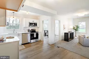 1965 Greenbriar Rd, York, PA 17404 - Photo 7