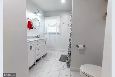 717 E Walnut Street, Hanover, PA 17331 - Photo 9