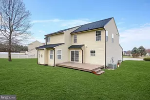 735 Clydesdale Dr, York, PA 17402 - Photo 7