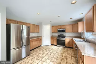 735 Clydesdale Dr, York, PA 17402 - Photo 29