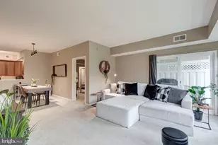 304 N Marshview Rd, Stewartstown, PA 17363 - Photo 3