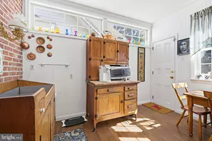 223 Broadway, Hanover, PA 17331 - Photo 17