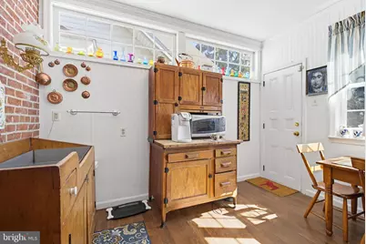 223 Broadway, Hanover, PA 17331 - Photo 21