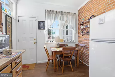 223 Broadway, Hanover, PA 17331 - Photo 19