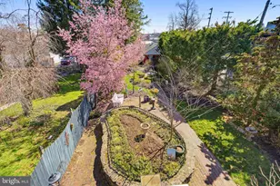 223 Broadway, Hanover, PA 17331 - Photo 61