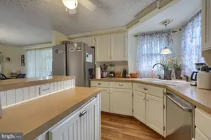 417 Frederick Dr, Dallastown, PA 17313 - Photo 11