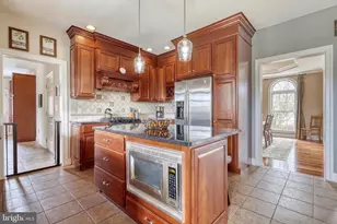 111 Turtle Hollow Dr, Lewisberry, PA 17339 - Photo 9