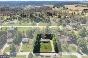 2501 Sunset Cir, Glenville, PA 17329 - Photo 5