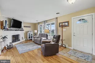 60 Fairway Dr, Etters, PA 17319 - Photo 3