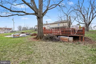 60 Fairway Dr, Etters, PA 17319 - Photo 23