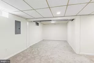 12 Locust St, Stewartstown, PA 17363 - Photo 19