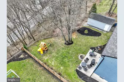 140 Burberry Lane, Mount Wolf, PA 17347 - Photo 9