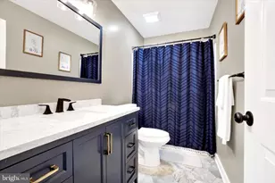 140 Burberry Ln, Mount Wolf, PA 17347 - Photo 21