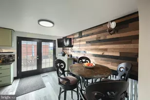 1826 Powder Mill Rd, York, PA 17402 - Photo 13