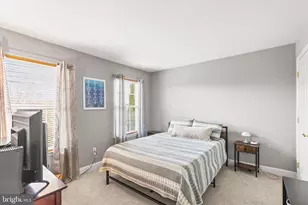 255 Sunset Dr, Hanover, PA 17331 - Photo 31