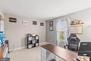 255 Sunset Dr, Hanover, PA 17331 - Photo 33