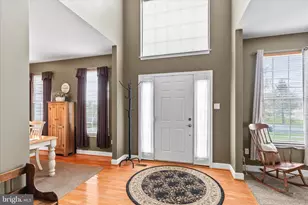 255 Sunset Dr, Hanover, PA 17331 - Photo 5