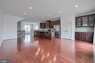 963 Brechin Ln, York, PA 17403 - Photo 5