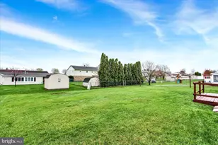 233 Lena Dr, York, PA 17408 - Photo 5