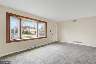 233 Lena Dr, York, PA 17408 - Photo 11