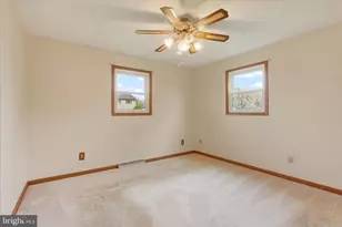 233 Lena Dr, York, PA 17408 - Photo 21