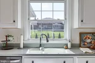 1790 Herman Dr, York, PA 17408 - Photo 23