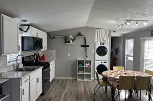 227 Waldorf Dr, York, PA 17404 - Photo 5