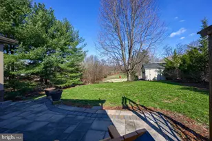 2021 Aslan Dr, York, PA 17404 - Photo 3