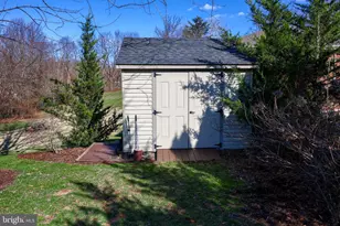2021 Aslan Dr, York, PA 17404 - Photo 37