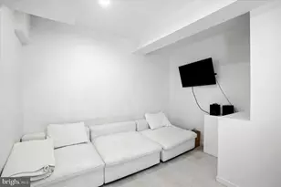 156 Country Ridge Dr, Red Lion, PA 17356 - Photo 9