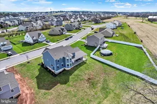 3828 Country Dr, Dover, PA 17315 - Photo 33