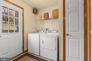 834 Richmond Rd, Windsor, PA 17366 - Photo 5