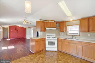 66 Alana Dr, York, PA 17402 - Photo 9