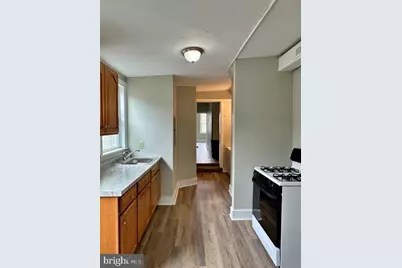 107 S Queen Street #2, York, PA 17403 - Photo 3