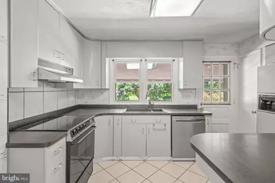 2215 Dixie Drive, York, PA 17402 - Photo 11