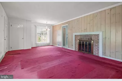 2215 Dixie Drive, York, PA 17402 - Photo 3
