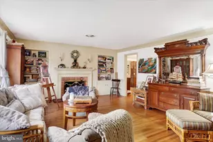 1636 Crestlyn Rd, York, PA 17403 - Photo 3