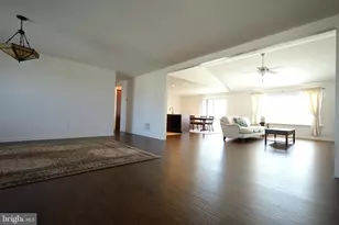 613 Rishel Dr, York, PA 17406 - Photo 5